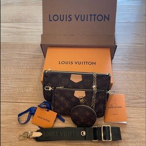 Louis Vuitton Multi Pochette NIB *SOLD*